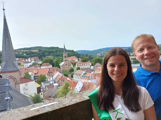 Kuseline Mariana Pinheiro mit Stadtbürgermeister Martin Heß | Foto: Stadt Kusel