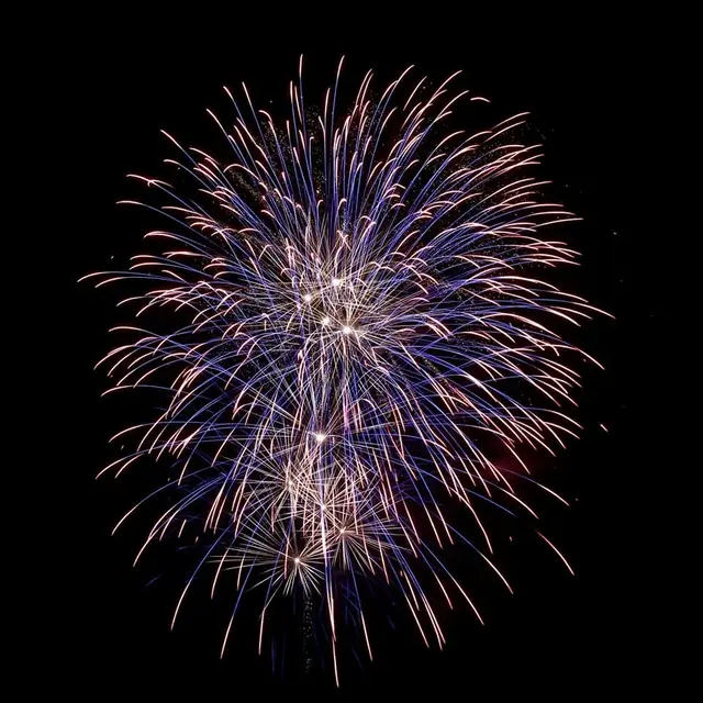 Als die Kerwe 2020 wegen der Corona-Pandemie ausfallen musste, ließ sich der KKJ etwas für die Siegelbacher einfallen: Ein großes Höhenfeuerwerk, das vom ganzen Ort bestaunt werden konnte. | Foto: KKJ Siegelbach