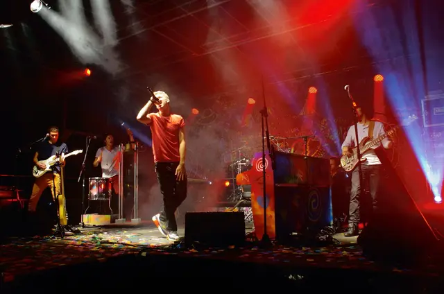 „Viva La Vida“ bringt die größten Coldplay-Hits live auf den Neustadter Marktplatz. | Foto: Viva La Vida