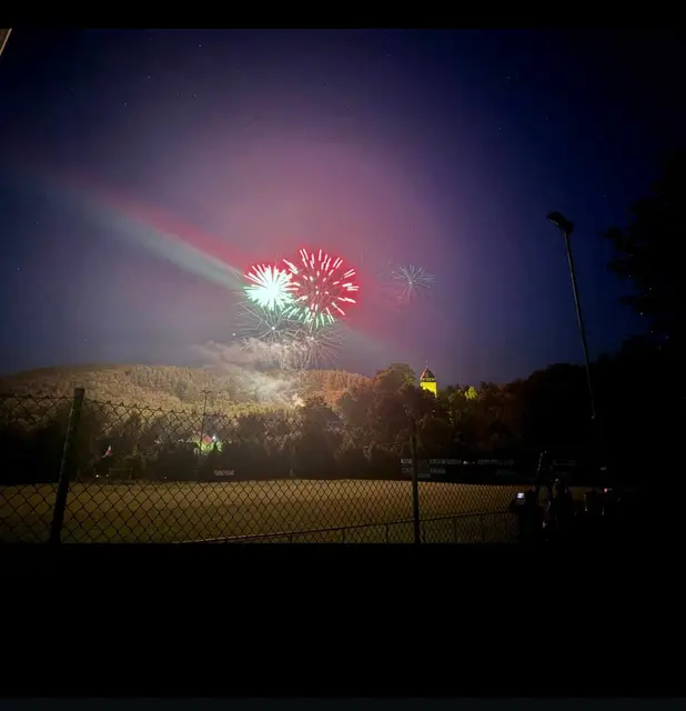 Höhenfeuerwerk zum Abschluss | Foto: Schlemmer