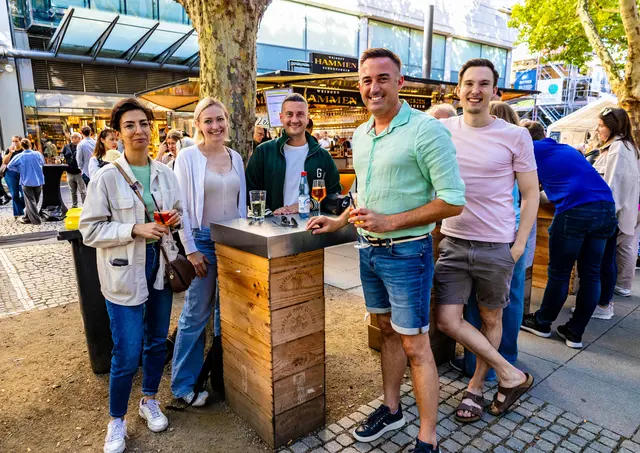 Hier schmeckt der Wein | Foto: Wolfgang Neuberth
