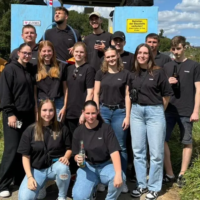 Die Kerwejugend ist natürlich auch am Start | Foto: OG Morschheim