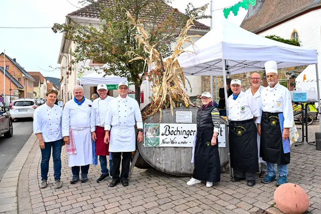 Club der Köche Südpfalz mit seinem aktiven Team  | Foto: Birgit Cornelius, Verein Leben im Dorf e.V.