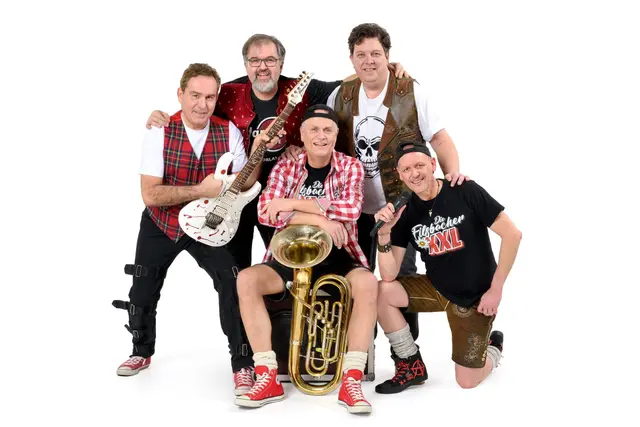 „Die Filsbacher XXL“ lassen es bei der Herbstfestparty so richtig krachen | Foto: Die Filsbacher XXL