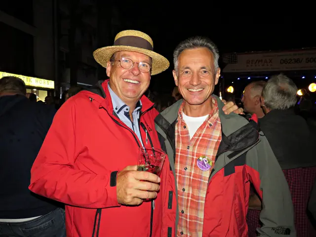 Man kennt sich halt in Limburgerhof | Foto: Brigitte Melder