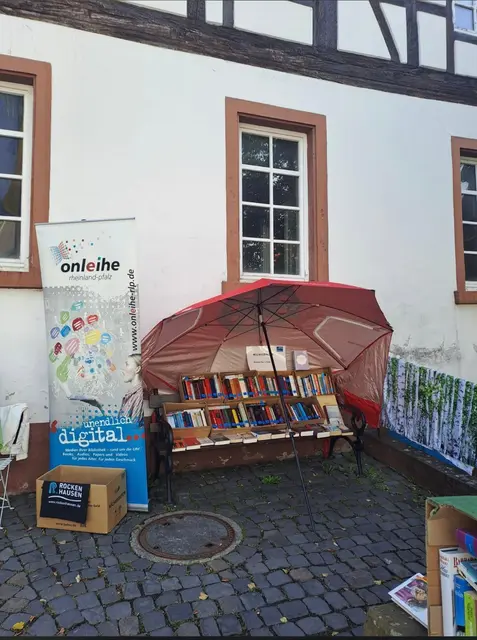 Bücherbasar Stadtbücherei | Foto: Team 4 Stadt Rockenhausen