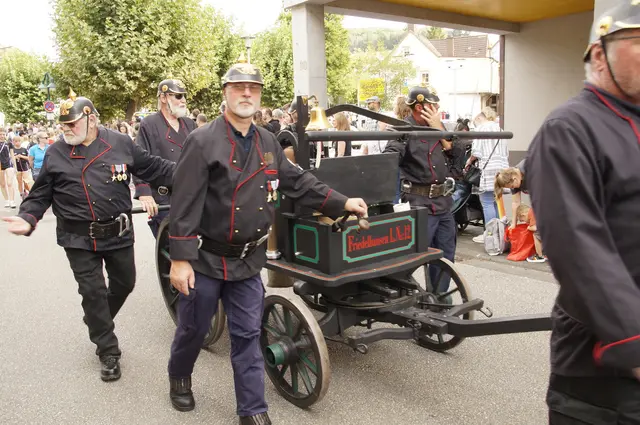 Die Alterskameradschaft der Feuerwehr | Foto: Anja Stemler