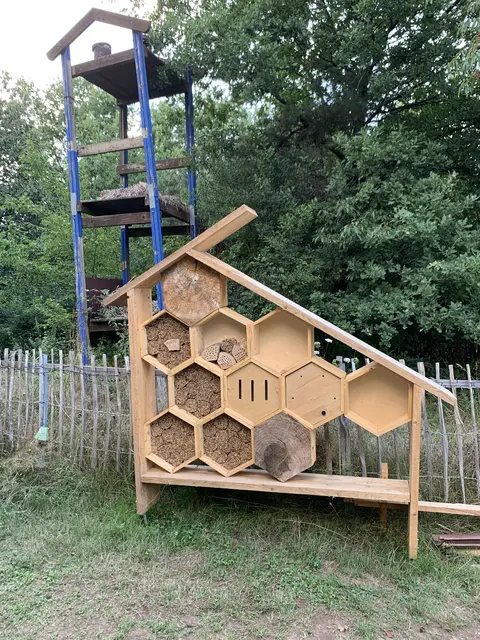 Ein Unterschlupf für Kleintiere ist ebenfalls neu entstanden | Foto: Peter Krietemeyer
