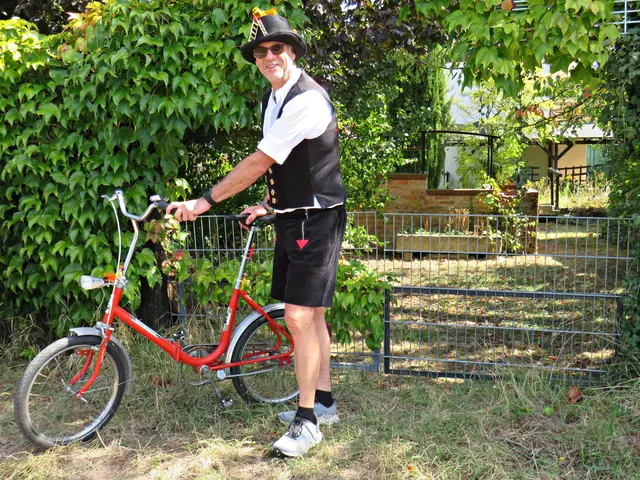 Auf diesen Zimmermann auf zwei Rädern traf ich zuerst | Foto: Brigitte Melder