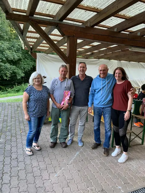 Auf dem Bild von links: Iris Korn, Sportwart Robert Weber,
Vereinstrainer Andre Bumann, Klaus Pietsch und Nadine Stuhlfauth | Foto: Weber