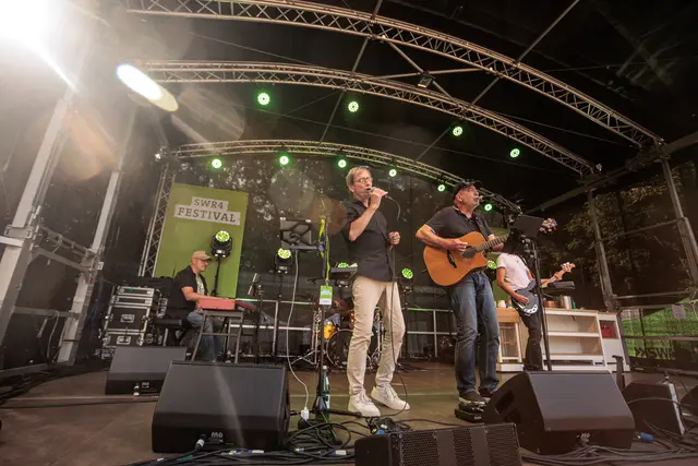 Die Acoustic-Band ThomFreds beim SWR4 Festival im Wörther Bürgerpark | Foto: Paul Needham