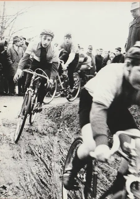 Einlagerennen bei der Querfeldeinmeisterschaft in Landau | Foto: Willi Zinnkann