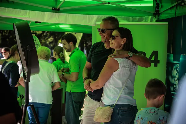 SWR4 Festival - jede Menge Spaß rund ums Radio - im Bürgerpark Wörth | Foto: Paul Needham