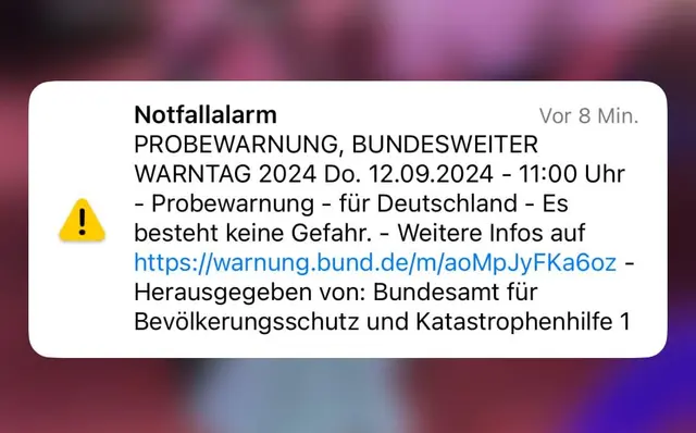 Bundesweiter Warntag 2025: So sah die Cell-Broadcast-Nachricht auf dem Handy im Vorjahr aus | Foto: Screenshot Katharina Wirth