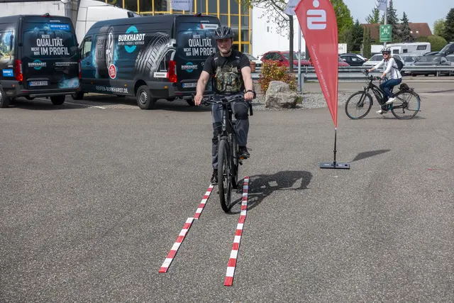 Langsam geradeaus fahren | Foto: G. Öfner