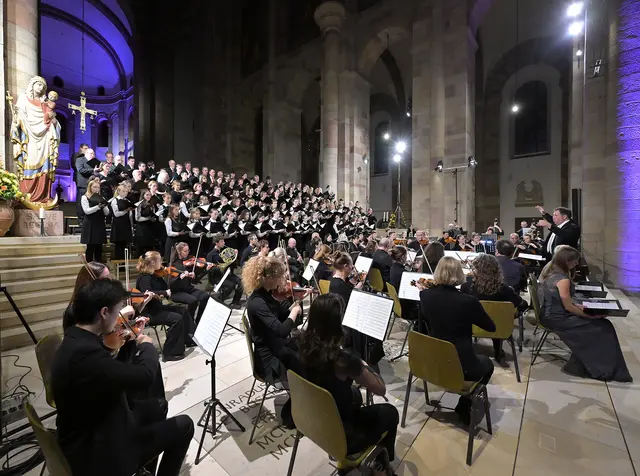 Das Eröffnungskonzert der Internationalen Musiktage 2024 mit der Kammerphilharmonie Mannheim  | Foto: Dommusik Speyer/Klaus Landry
