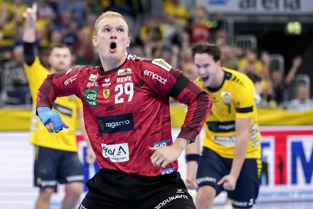 David Späth hatte am Samstag doppelt Grund zum Jubeln. Erst erfolgte die Vertragsverlängerung bis 2029 und dann der Sieg gegen Eisenach. | Foto: Zimmermann/PIX-Sportfotos
