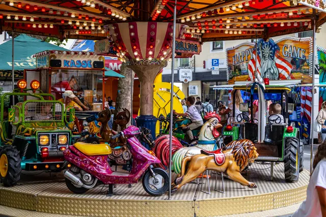 Kinderkarusell | Foto: Wolfgang Neuberth