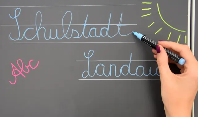 Schulstadt Landau: Auch in diesem Jahr bietet die Stadt Landau eine Informationsveranstaltung für Eltern an, deren Kinder im kommenden Schuljahr die fünfte Klasse besuchen werden.  | Foto: Quelle Stadt Landau/gratis