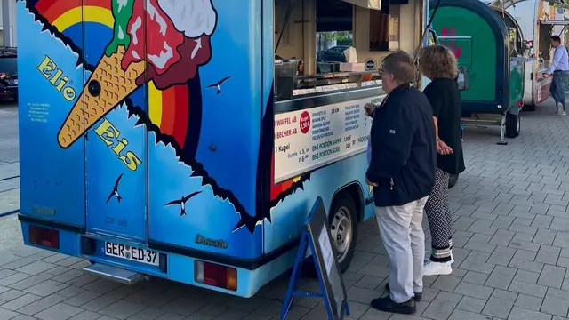 So schön war der Germersheimer Feierabendmarkt am 18. September 2025 - und lecker war es auch | Foto: Lars Robbe