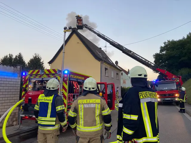Feuerwehr bei Kaminbrand im Einsatz | Foto: Feuerwehr VG Kusel-Altenglan