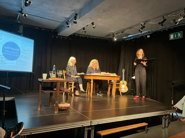 Lesung im Theater in der Kurve | Foto: Stadtverband Kultur