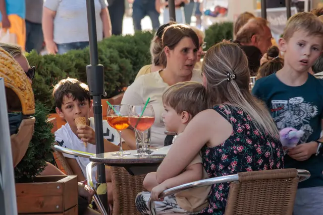 Kerwe in Wörth - Genuss und Unterhaltung mit Tradition | Foto: Paul Needham