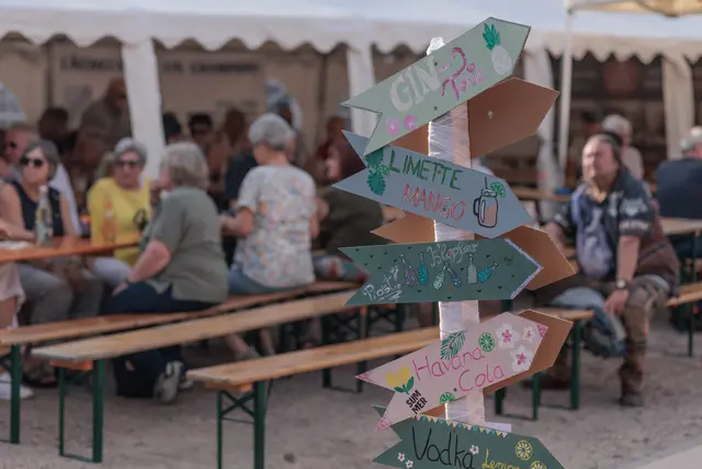 Kerwe in Wörth  | Foto: Paul Needham