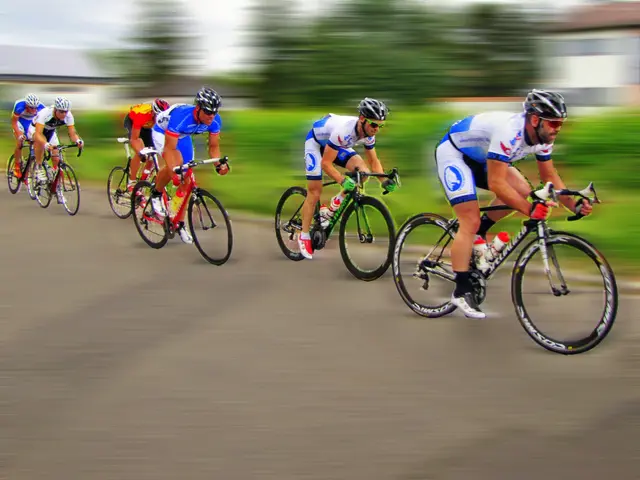 4 Radrennen in Duttweiler | Foto: Gerhard Syring-Lingenfelder