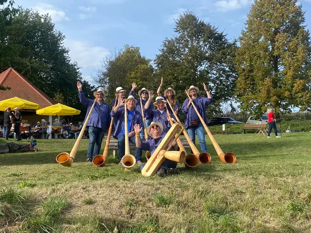 Die Alphornfreunde Selztal spielen ebenfalls bei der Kerwe auf | Foto: OG Marienthal