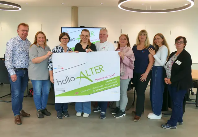 „halloAlter“: Akteure machen sich stark für Zusammenhalt und Eigenverantwortung im Älterwerden. | Foto: Stadt Viernheim