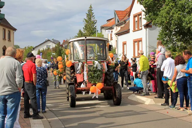 Auch in diesem Jahr gibt es wieder einen Umzug: Mehr als 700 Teilnehmer werden voraussichtlich dabei sein | Foto: Monika Klein