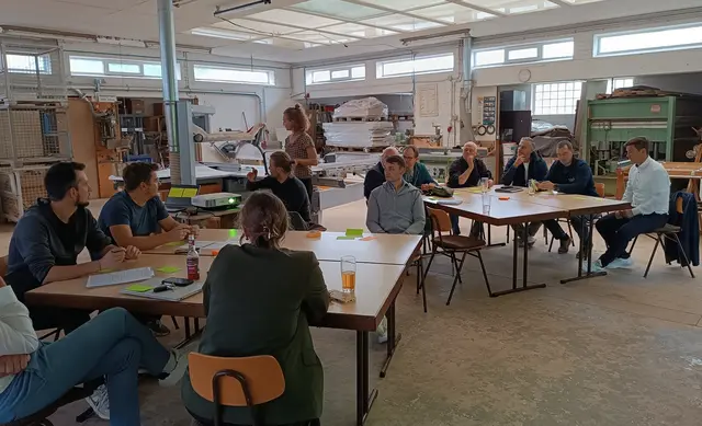 Workshop der Hochschule Worms in der Schreinerei Martin: Innovation trifft Handwerk. | Foto: Natalie Kunter