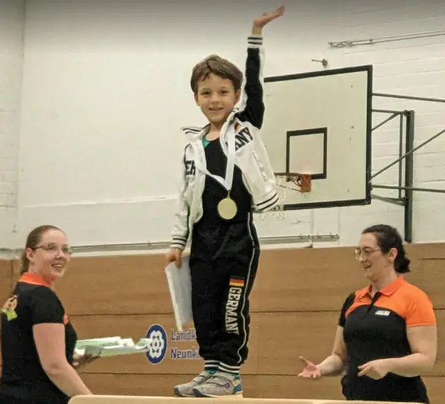 Turn10 Wettkampf Ottweiler Eduardo D. 5 Jahre so strahlt ein Sieger | Foto: Coach Dr Dietrich