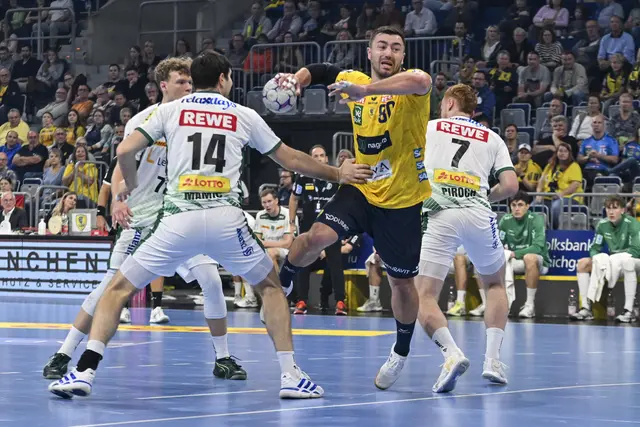 Jannik Kohlbacher beim Wurf im Spiel der Handball-Bundesliga Rhein-Neckar Löwen – SC DHfK Leipzig.
| Foto: Ruffler Handball/PIX-Sportfotos