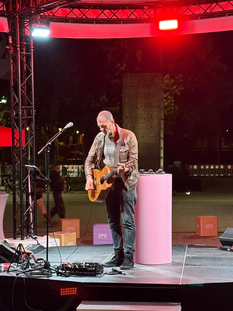 Sven Ruppert live auf der Bühne | Foto: Frank Pfaff