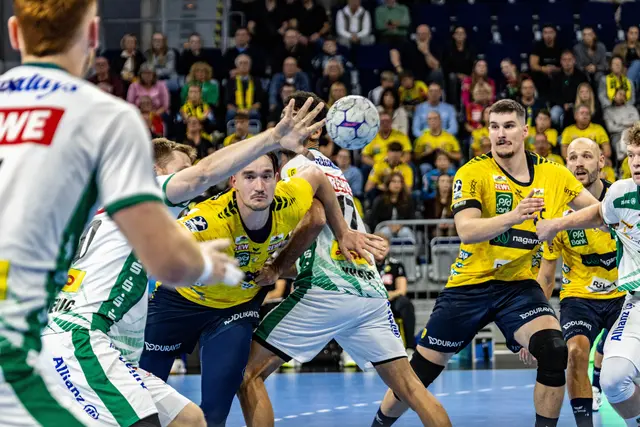 Harte Zweikämpfe | Foto: Wolfgang Neuberth