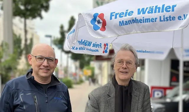 v.l. Bezirksbeiräte der Mannheimer Liste: Aljoscha Kertesz (Neuhermsheim/Neuostheim) und Dr. Wolfgang Schönbrod (Rheinau) | Foto: Aljoscha Kertesz