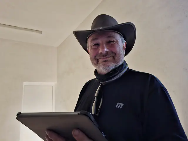 Tontechniker Fabian Puskas | Foto: Brigitte Melder