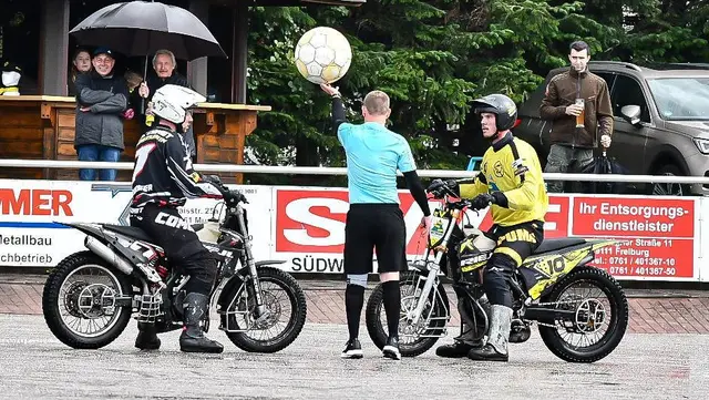 Aus der Partie Puma-Comet 
  
 | Foto: RayKun