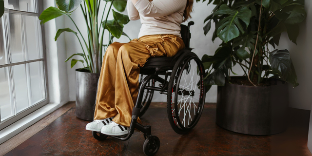 Person im Rollstuhl | Foto: Stockphoto by Polina Tankilevitch (pexels)