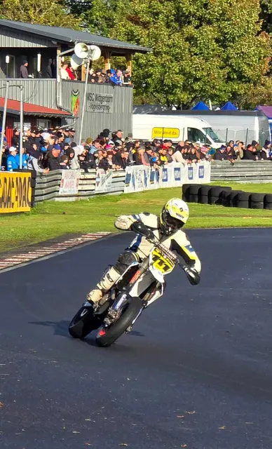 Markus Class auf der Husqvarna  | Foto: Frank Wick