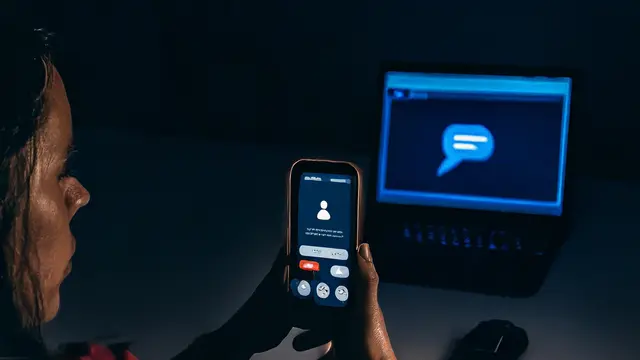 Achtung: die Polizei warnt vor neuem Jobscam aus dem Internet | Foto: Heike Schwitalla - erstellt mit KI