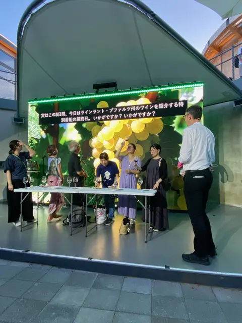 Rheinland-Pfälzische Weinprobe mit sächsischem Dialekt | Foto: Sabine Hill