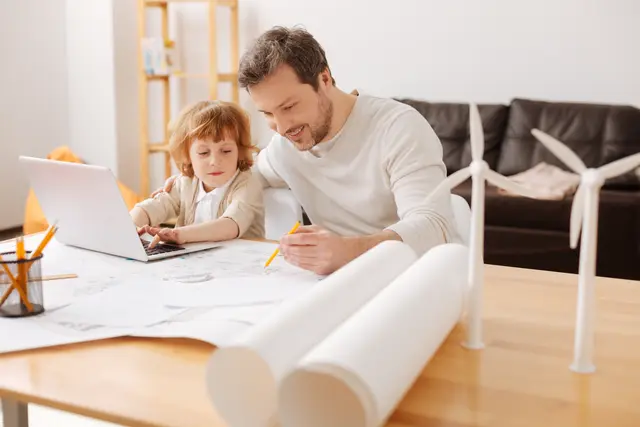 Vater und Sohn lernen Symbolbild  | Foto: zinkevych/stock.adobe.com