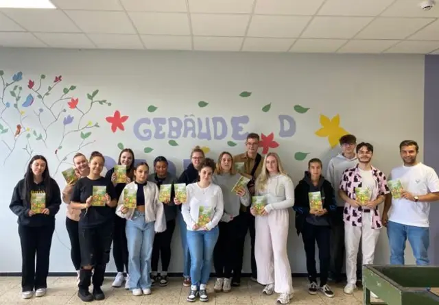 Die zweite Klasse der Fachschule für Sozialpädagogik am Berufsbildungszentrum Homburg  | Foto: BBZ Homburg (Stefan Leidinger) 