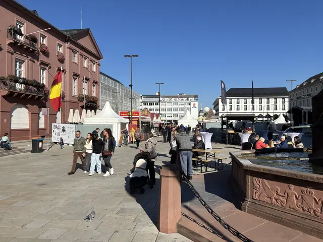 Der Markplatz als Platz zum Genießen. | Foto: Thorsten Kornmann