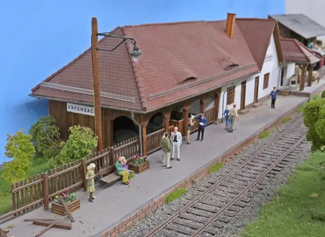 Bachbahn | Foto: Helge Ebling