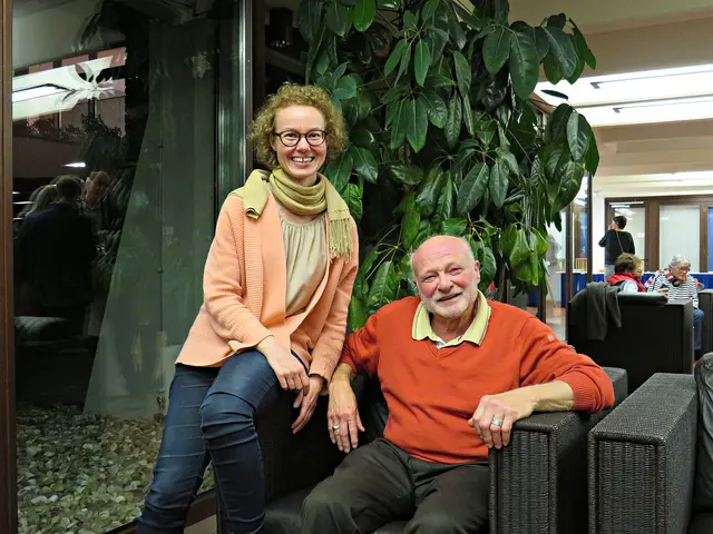 Sandra aus Bad Dürkheim und Klemens aus Maikammer sind überall zu finden, wo es Kunstausstellungen gibt | Foto: Brigitte Melder