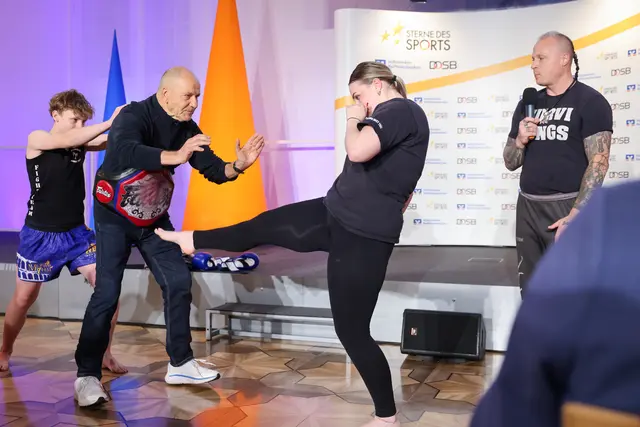 Mutiger Selbsttest mit 72 Jahre, einfach der Hammer. | Foto: Copyright: Genoverband e.V. | Franz Fender